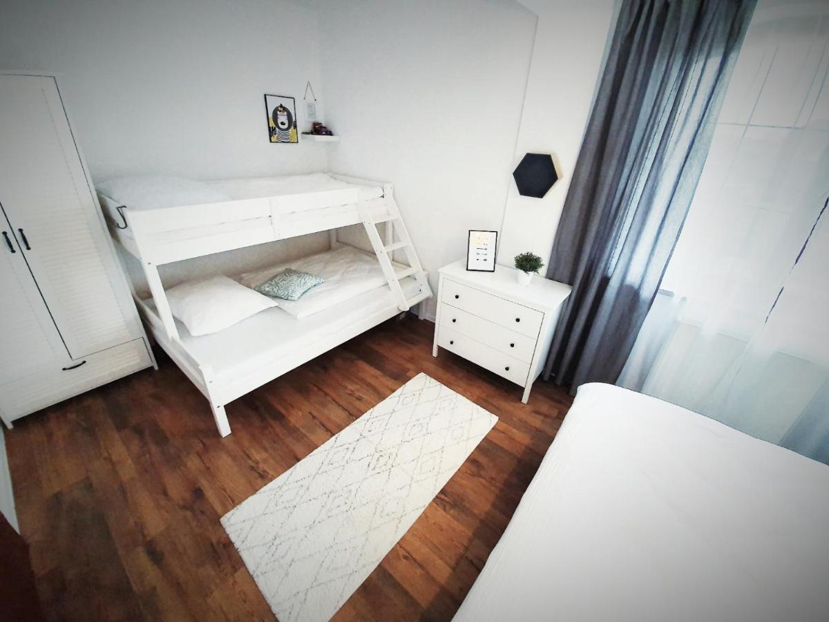 Apartman Linda - Velka Lomnica Bagian luar foto