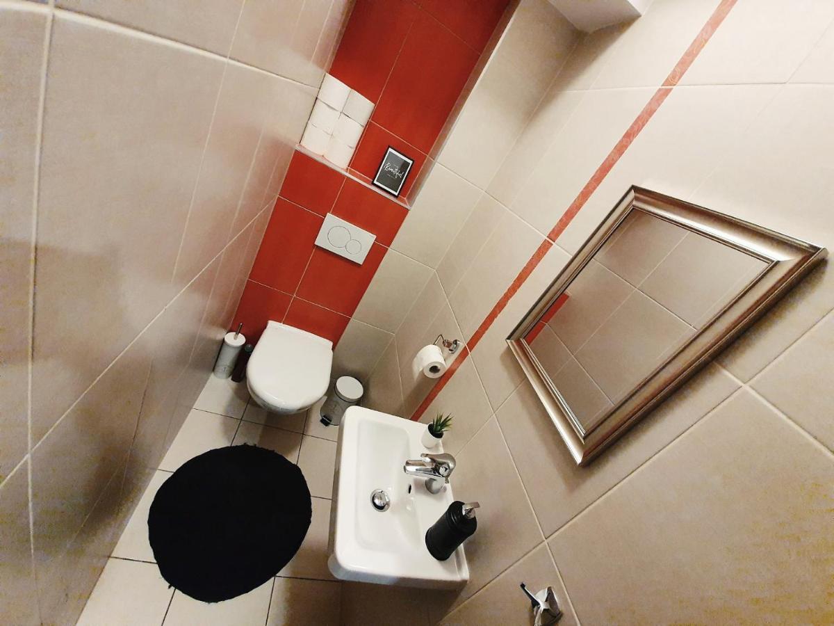 Apartman Linda - Velka Lomnica Bagian luar foto
