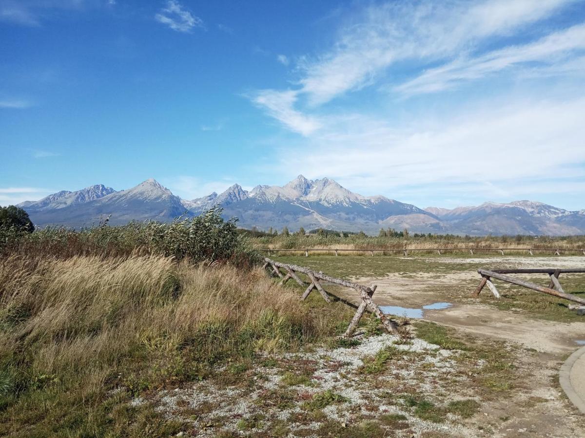Apartman Linda - Velka Lomnica Bagian luar foto